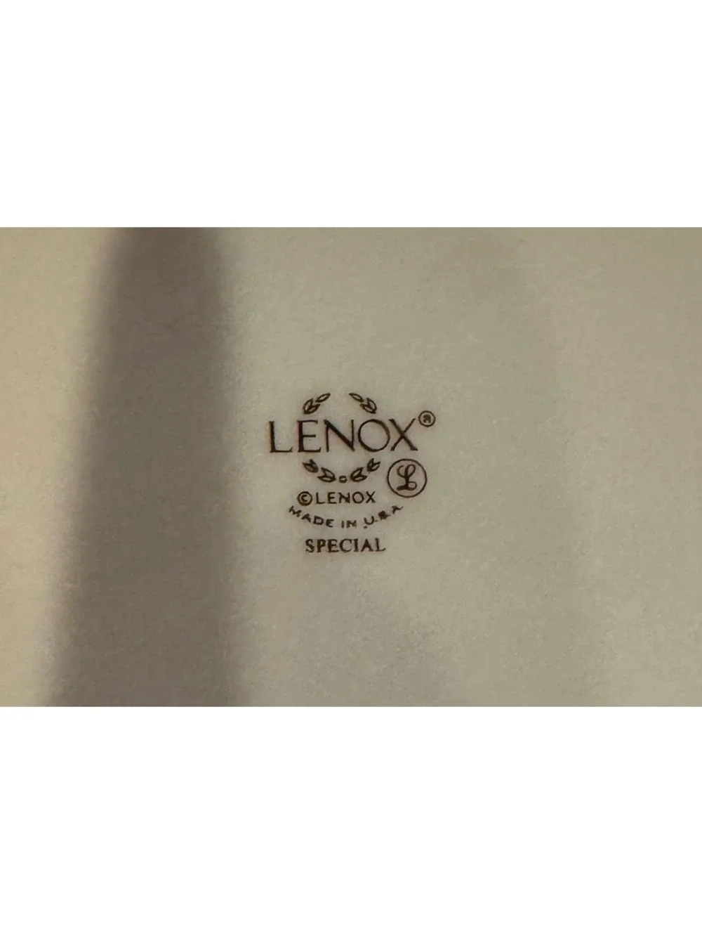 Vintage Lenox Holiday Holly and Berry Dinner Plate Special Presidential